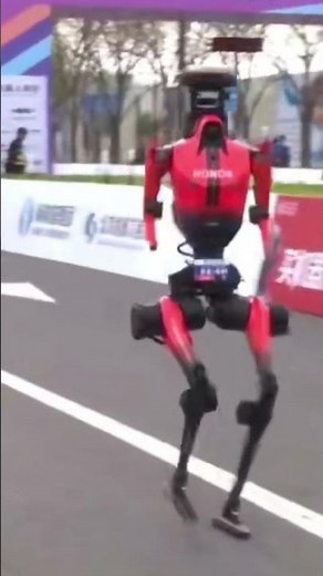 🤖 A humanoid robot just ran faster than the human world record!🏆
