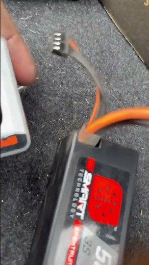 Spektrum Smart checker smart batteries