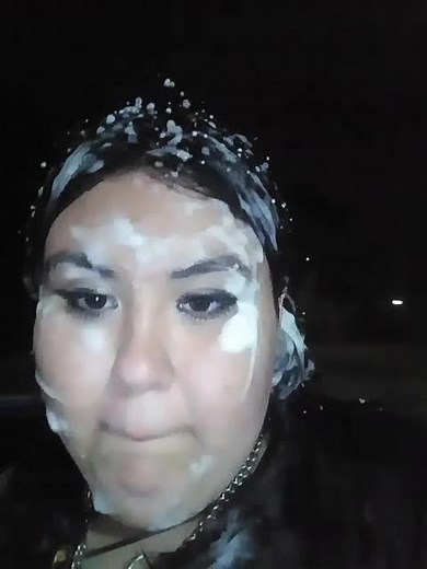 Desafíos de Correr con Crocs Mojadas en Navidad