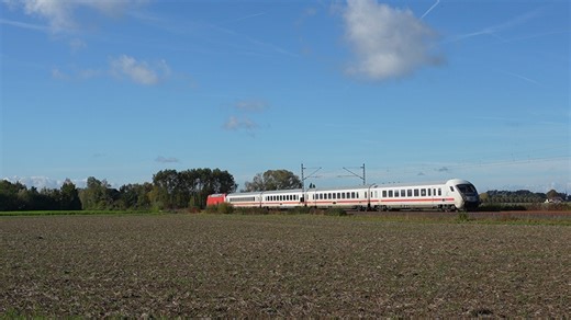 4.8K views · 68 reactions | Een kort treintje trof ik zaterdag als IC...