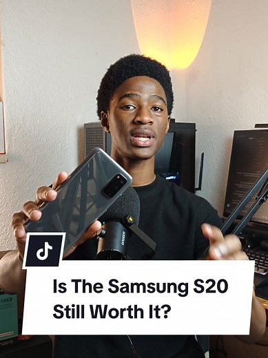 Samsung Galaxy S20 Review: Is It Still Worth Buying?