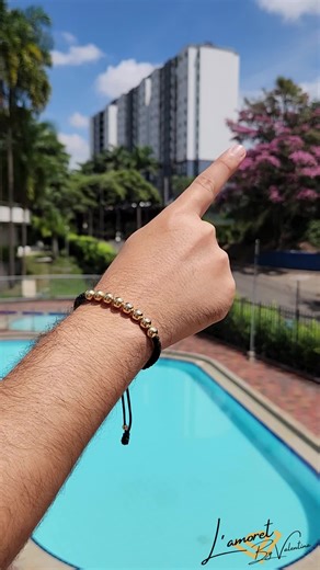 ✨️Completa tu estilo con esta pulsera que combina elegancia y versatilidad ✨️ #tendencia #18kilates #joyeria #colombia🇨🇴 #oro #jewelry @lamoret_joyeria