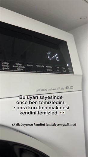 Pastel Yuva | Ev & Yaşam on Instagram: "Kızlar, kurutma makinesi de kendini temizliyormuş, ben yeni öğrendim ✨ Sonda şunu yaptım: Önce ilk programı seçtim, ütü kuruluğunda tuşuna basılı tutup 4. programa getirdim. Ekranda CPI yazısını görünce başlattım. Yaklaşık 45 dk kendini temizlemeye aldı. Ben bilmiyordum, belki işine yarar diye bırakıyorum 🤍 #evrutini #küçükdetaylar #gerçekhayat #evyaşam #evipucu"