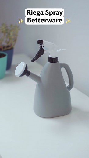Con el Riega Spray #Betterware tienes dos formas de regar tus plantas: atomizador y regadera. Dale a tus plantas 🪴🌱 la cantidad precisa de agua 💧 sin escurrir. #EncuentraLaSolucion #HogarEnArmonia #Plantas #Macetas #Jardin