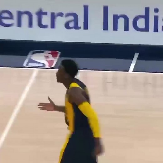 THE SPEED ON THAT PASS OMG #nba #hoopsnation @thmvids