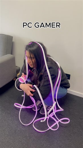 Tu préfères ton PC avec ou sansRGB ?? 🌈 #pcgamer #hardware #humour #rgb #trend