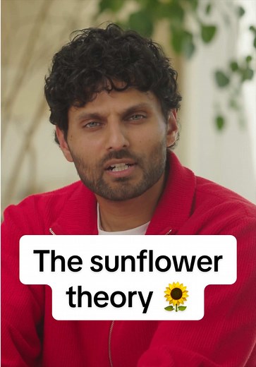 The Meaning Behind Giving Sunflowers 🌻