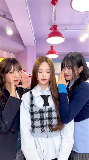 SOS I NEED YOU! 💖(^o^) #IZORA #BEEP #Kpop #kca #fyp | kpop dances