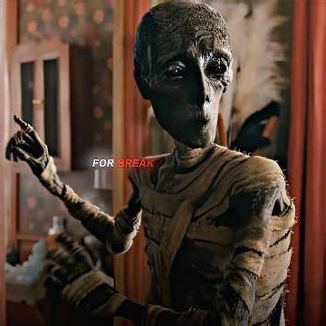 The woman stole the mummy from Egypt.#movie #film #shorts