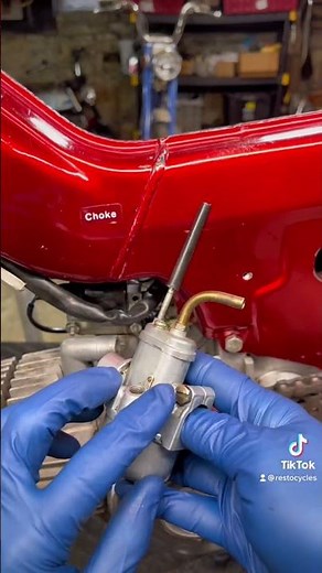 How to install Puch maxi carburetor. #puch #maxi #moped #toeffli #toffli #install #carburetor