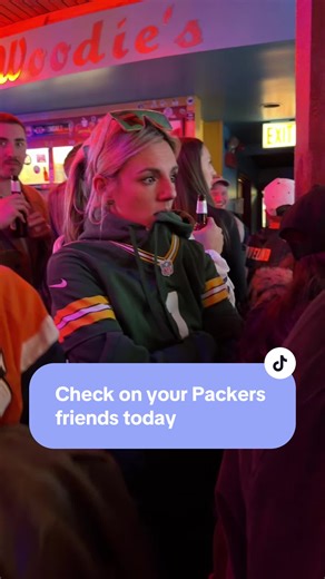 Support Your Packers Friends as NFL Playoffs Approach