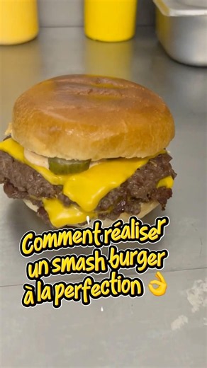 Pourquoi tout le monde adore les Smash Burgers 🍔