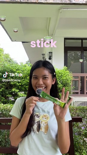 Discover UCC Matcha Latte Instant Mix for Quick Sips