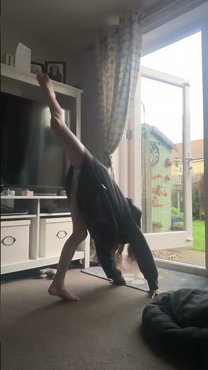 How to do a cartwheel