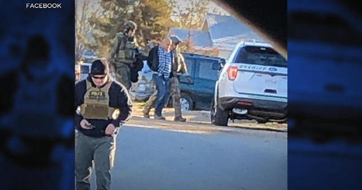 Suspected cop killer caught after manhunt