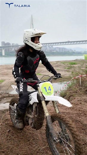 Chongqing Electric Moto Race ⚡ Speed, Mud & City Energy #Talaria #TalariaKomodo