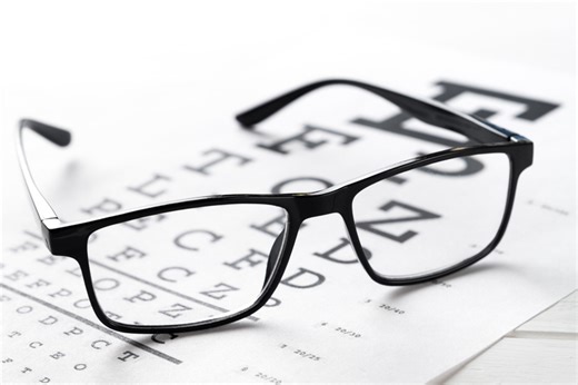 Eye doctor guide: Optometrist vs Ophthalmologist explained