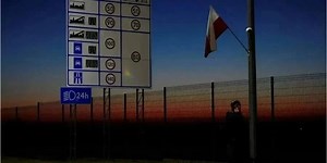 Poland closes major border crossing with Ukraine for repairs