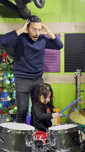 No way a 2 Year-Old is playing this song! @Klay Martin #drums #viral