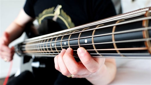 A Funky Bass Solo on a 360° Spinning Neck Guitar