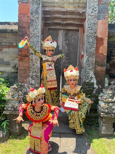 Festival Legong Keraton Lasem — Tari Legong Keraton