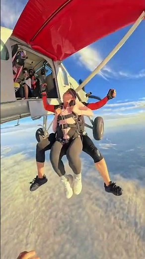 Soar High: 4,000-meter Skydive - Free Fall in 40 Seconds! SkydivingAdventure