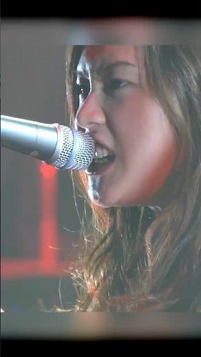 YUI – Nobody knows (Live in Budokan 2012) #2
