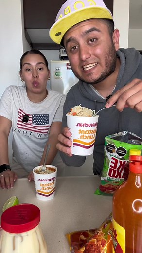 Jorge Toscano Maruchan Comparison and Cooking Videos