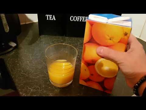 Non spill orange juice carton hack. Problem solved!