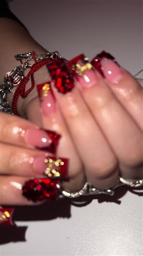 red bling inspo❤️😍 #nailinspo #fypageシ #nailtech #nails #blingnails | Bling Nails