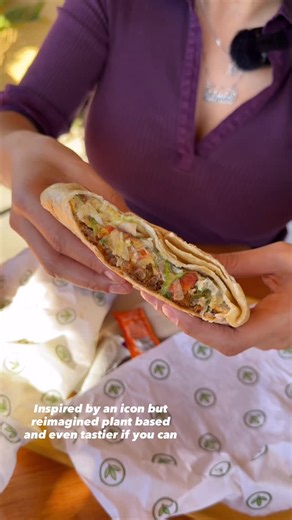 Plant Power Fast Food on Instagram: "Turning 10? nbd. Adding a vegan Crunchwrap and a new breakfast burrito to the menu??? GENUINELY A HUGE DEAL 🌮🌯🌱 Introducing the MUNCHWRAP XTREME & The Big Papa breakfast burrito. The MUNCHWRAP is only here for a little while so try it while it lasts. 🚨 #vegan #veganfastfood #vegancrunchwrap #veganbreakfastburrito #breakfastburrito #crunchwrapsupreme"