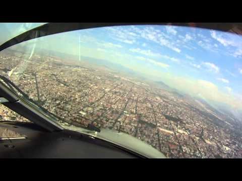 LANDING ERJ 145 MEXICO CITY COCKPIT VIEW