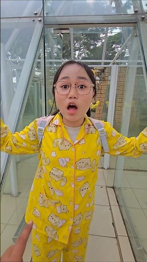 Lala gets lost in the glass house #trendingshorts