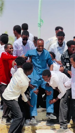 Maamule tacab badan galiyey Ardayda xaaji Adan (Ahmed Kayse ) @nusayba 💋🫶 @mubaarik Dapaare @ᗱᕼᗩᗩᕼᓰᕲ🧃🦇 @shiniida 🐝ergvo 🦁 @@yaasein koronto💚🤍❤️ @Ena WeesO🫶🖤 @ikruush @calicerigaabo0 @chocolate 🍫🫶 @Valora caffe and restaurants