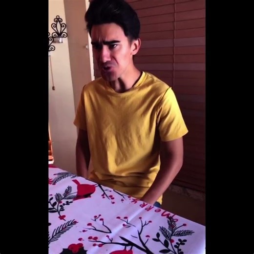 Caillou’s toast but it’s in reverse