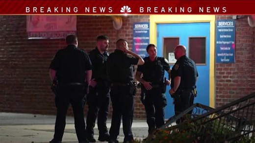 1 dead, 2 injured in Queens late-night stabbing