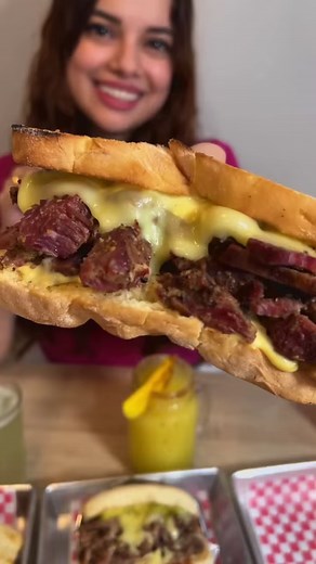 5.3K views · 117 reactions | 襤¿Ya probaste el Pastrami? Delia...