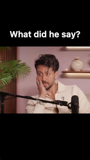 Tiger Shroff has aerophobia?! But what does this word actually mean? #english #tigershroff #reels