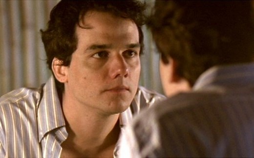 Assista ao trailer do filme VIPs