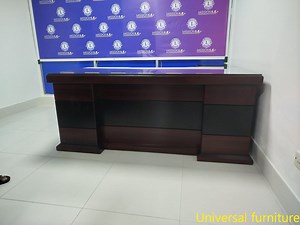 Executive Table New Desing Universal furniture | Universal furniture