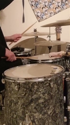 ghosting the ghost notes while employing this stupid hi-hat cymbal trick #drums #drummer