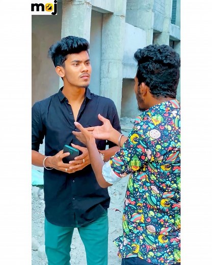 ＭＡＢＵ ＳＨＥＲＩＦ on Instagram: "Thevai na mattum varuva 😂 Tag that frnd 😬 @mojindia #mabucrush #instagood #letsmoj #comedy #tamil #viral"