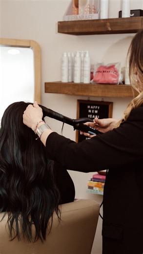 If you’re wondering why I’m rarely available for a phone call, I’d rather you not hear my toddler being feral in the background. 😅 When baby sleeps, momma is turning over laundry, cleaning, meal prepping, returning calls, texts, editing content, typing captions, watching classes and bonding hair. 🤹‍♀️🥵🤸🏻 I’m grateful for everyone being patient with me, during this transition into K-tips and chapter of life. | Nomad Hair Co