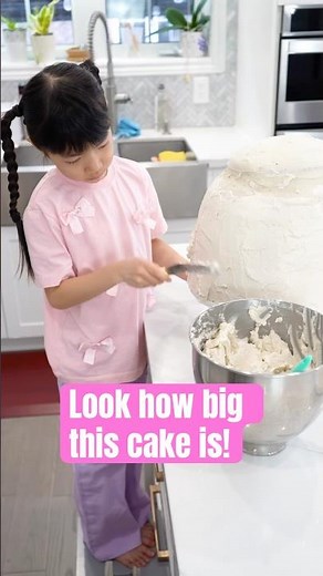 Gabby’s dollhouse CAKE!