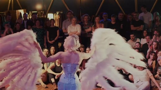 Sharon Davis - Feather Fan Dance Show - PUMPYOURSWING Festival 2025