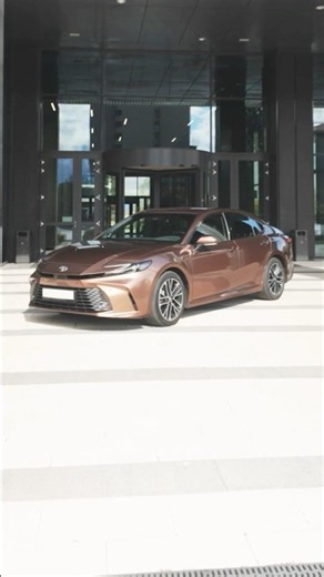 Camry | Keep up with a fast paced world. | TOYOTA