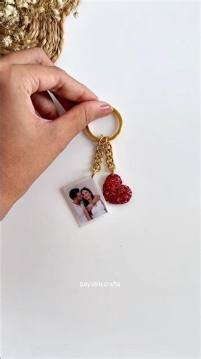 Turning a tiny memory into a cute little keychain #diygifts #keychaincustom #handmadecrafts#craft
