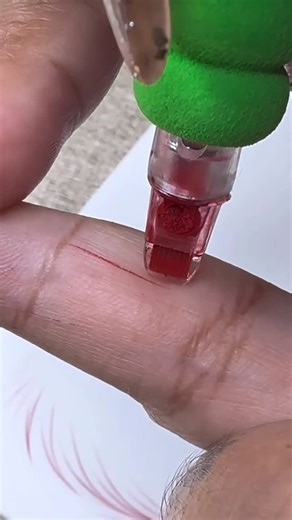 PMU Supply Shop - Penny Peng on Instagram: "Good tools help you focus on technique. XF SY/Y machine + UX13 / UX14 needles support clean, confident line work. Ideal for beginners and daily practice. 📲 DM us for availability. #pmusupplyshop #pmubeginners #pmubrows #pmulinework #pmumachine"