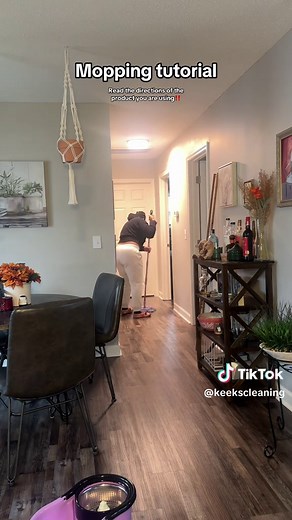 How to Mop Floors Correctly: A Simple Step-by-Step Tutorial