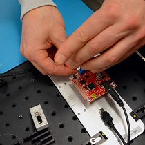 Video: Automation of Mode Locking in a Nonlinear Polarization Rotation Fiber Laser through Output Polarization Measurements